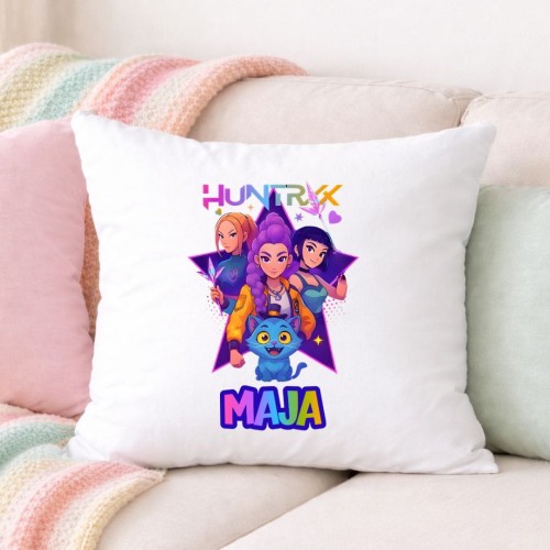 Poduszka HUNTRIX K-Pop personalizowana z imieniem (wzór 1).jpg