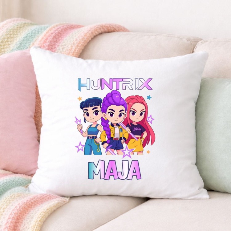 Poduszka HUNTRIX K-Pop z personalizowanym imieniem (wzór 5).jpg