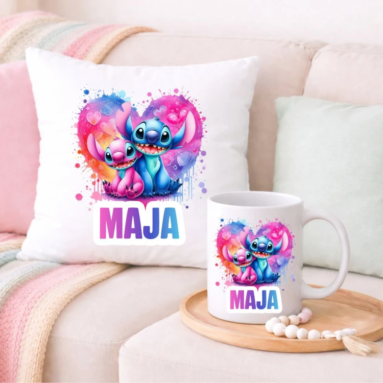Zestaw poduszka i kubek STITCH personalizowany z imieniem (wzór 4).jpg