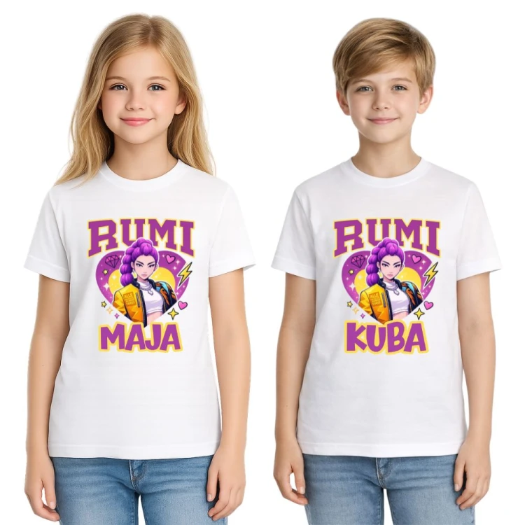 Koszulka personalizowana z imieniem HUNTRIX RUMI.jpg