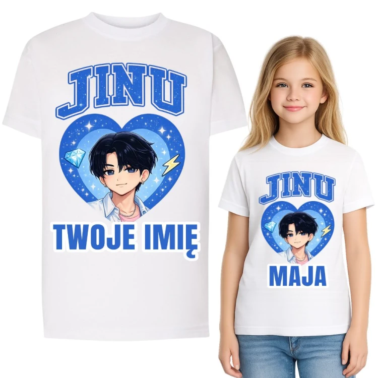 Koszulka dziecięca z nadrukiem SAJA BOYS JINU z imieniem.jpg