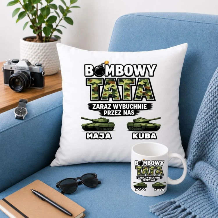 Prezent na dzień taty - Poduszka i kubek Bombowy TATA z imionami dzieci.jpg