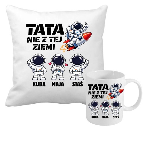 Zestaw poduszka i kubek TATA nie z tej ziemi z imionami dzieci.jpg