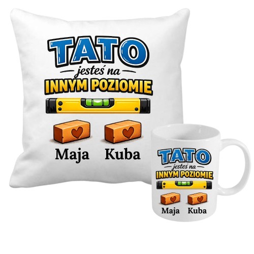 Zestaw poduszka i kubek TATO jesteś na innym poziomie z imionami dzieci.jpg