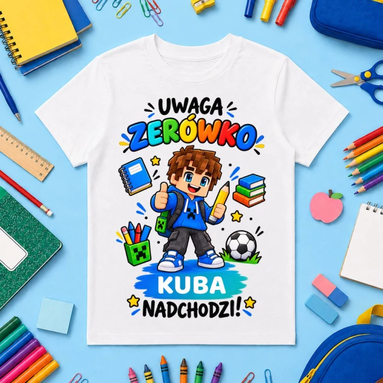 Koszulka dla dziecka do zerówki personalizowana z imieniem - UWAGA ZERÓWKO MINECRAFT dla chłopca
